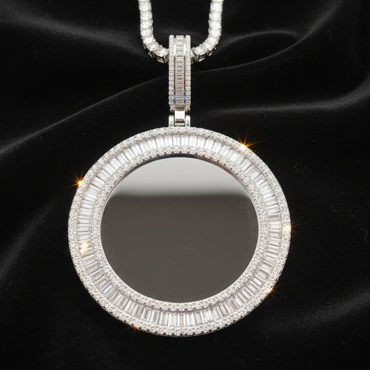 Moissanite 9.28 ctw Circle Memory Pendant