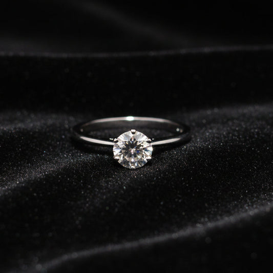 Moissanite 1.20 ctw Circle Ring