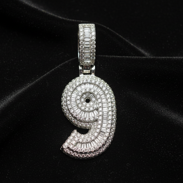 Moissanite Baguette Number 9